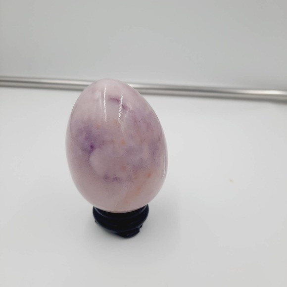 Vtg Light Pinkish Purple Dark Purple veining Alabaster Egg Easter Spring Decor - Picture 4 of 6